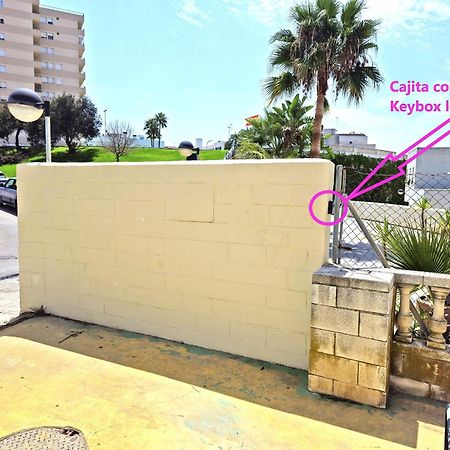 On Beach Deluxe Apartment With Pools And Own Garden El Puerto de Santa María Exterior foto