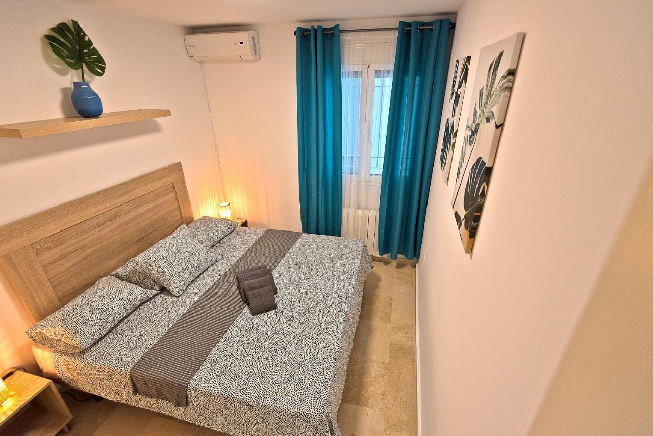 On Beach Deluxe Apartment With Pools And Own Garden El Puerto de Santa María Exterior foto