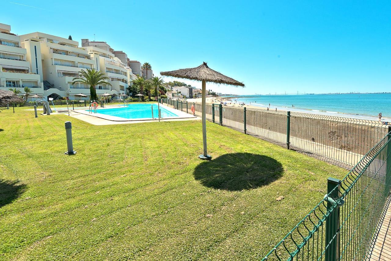 On Beach Deluxe Apartment With Pools And Own Garden El Puerto de Santa María Exterior foto